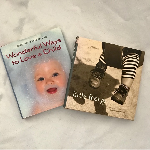 Other - New / 2-Books / Little Feet & Ways To Love A Child